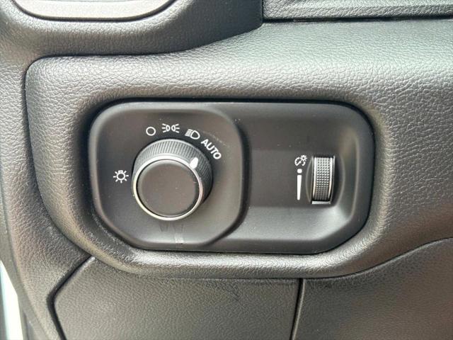 2024 Ram 3500 Tradesman/SLT/Laramie/Limited