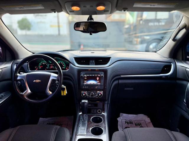 2017 Chevrolet Traverse 1LT