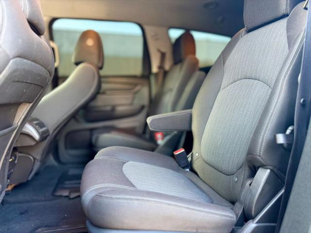 2017 Chevrolet Traverse 1LT