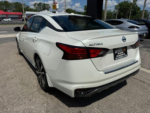 2020 Nissan Altima SR FWD