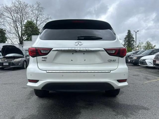 2019 INFINITI QX60 LUXE