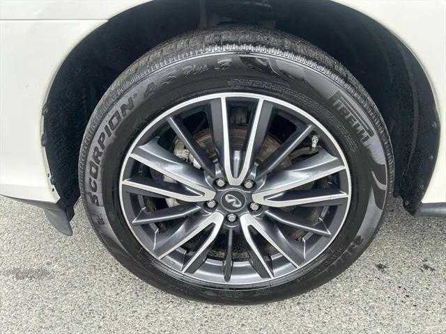 2019 INFINITI QX60 LUXE