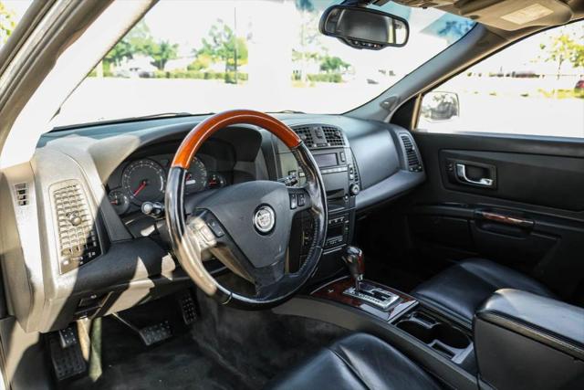 2004 Cadillac SRX V8