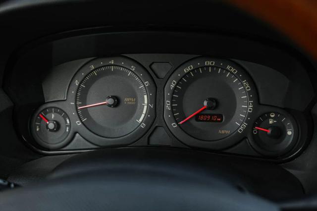 2004 Cadillac SRX V8