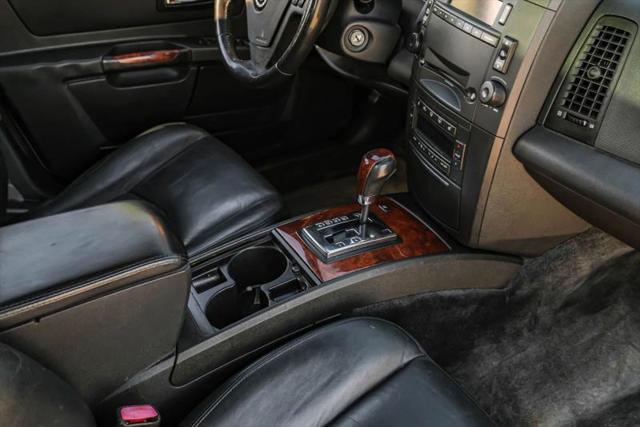 2004 Cadillac SRX V8