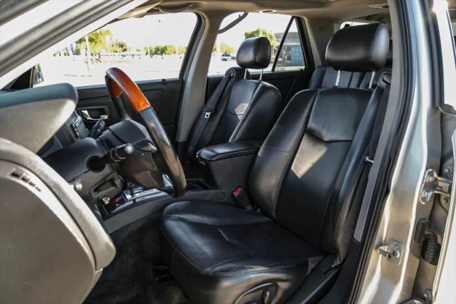 2004 Cadillac SRX V8