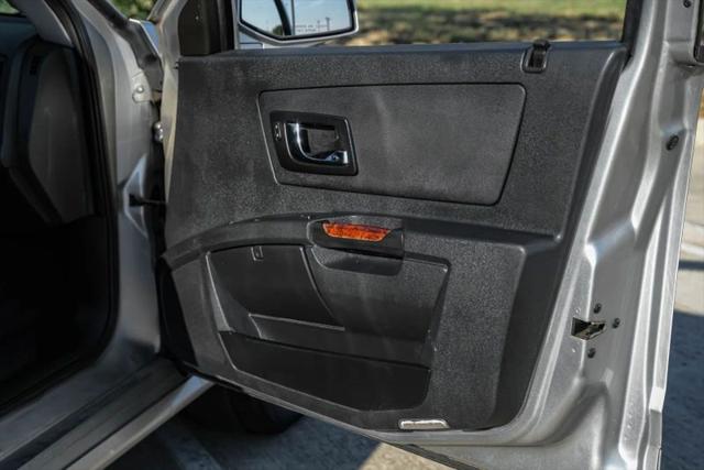 2004 Cadillac SRX V8