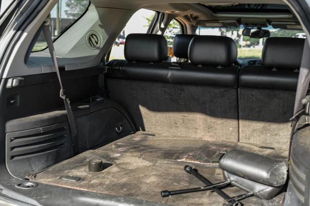 2004 Cadillac SRX V8
