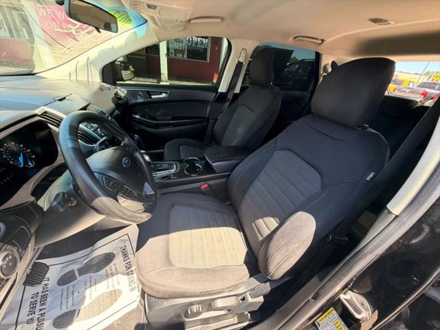 2017 Ford Edge SE