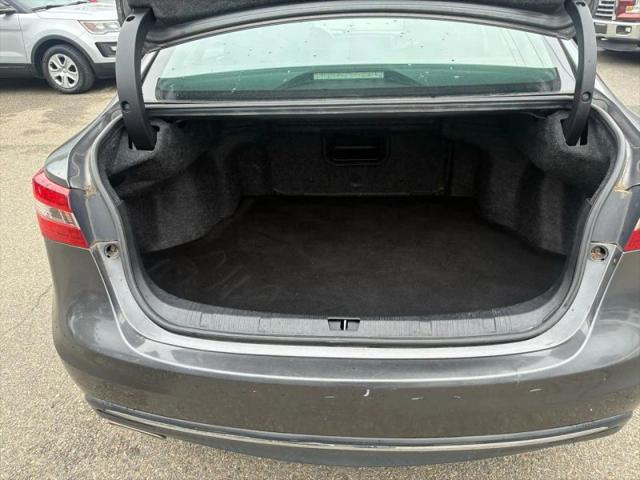 2018 Toyota Avalon XLE