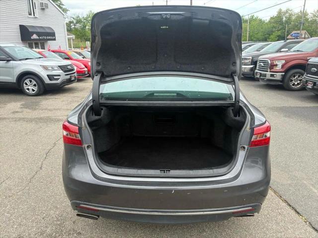 2018 Toyota Avalon XLE
