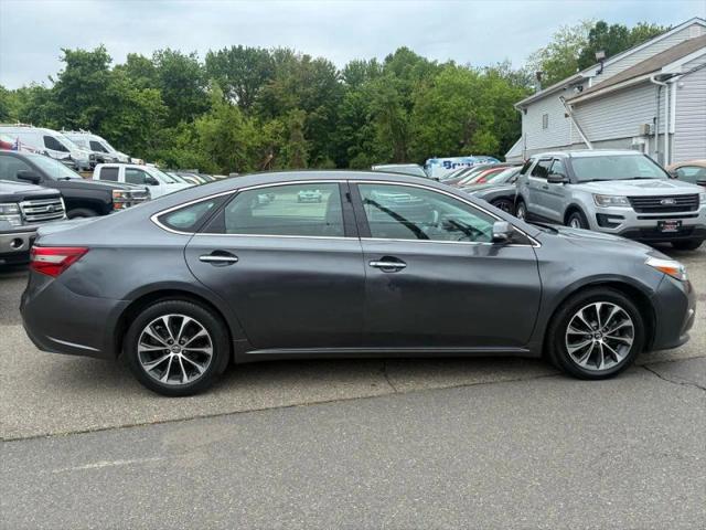 2018 Toyota Avalon XLE