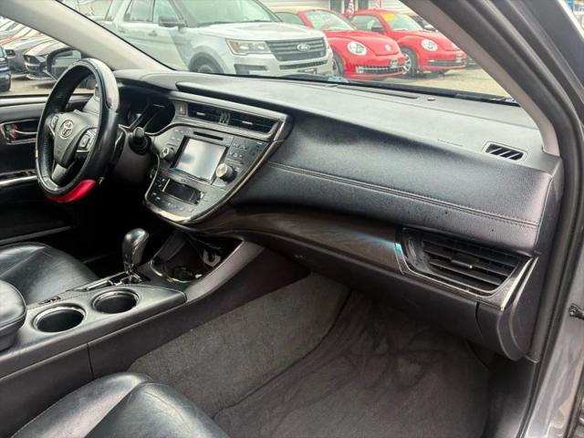 2018 Toyota Avalon XLE
