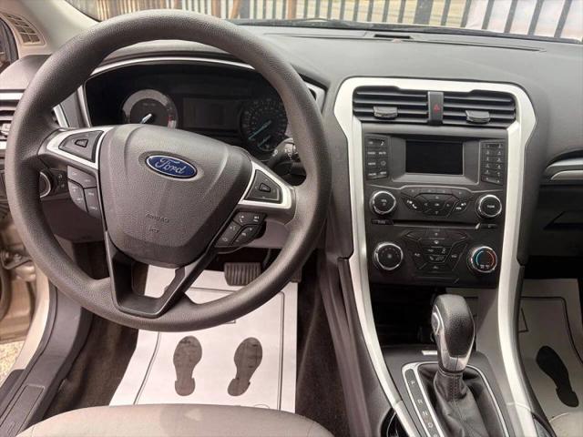 2016 Ford Fusion S