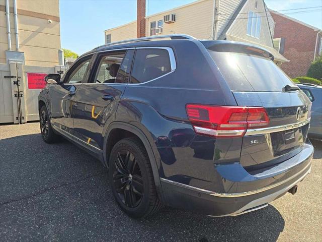 2018 Volkswagen Atlas 3.6L V6 SEL Premium