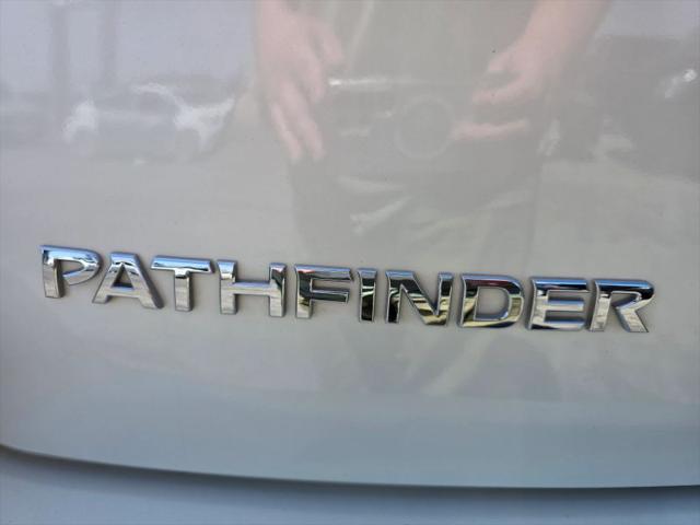 2018 Nissan Pathfinder SV