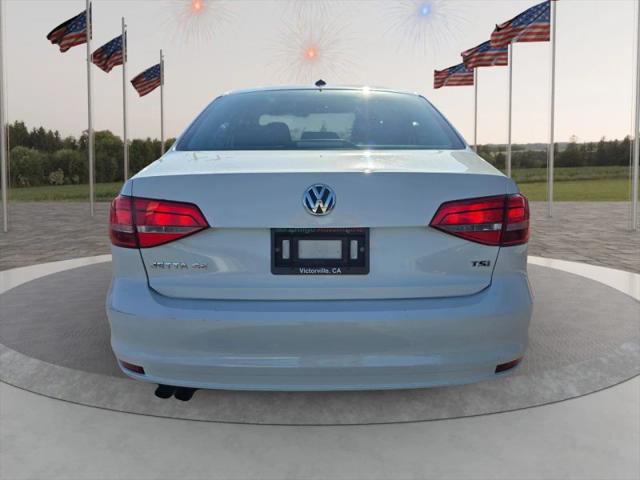 2015 Volkswagen Jetta 1.8T SE
