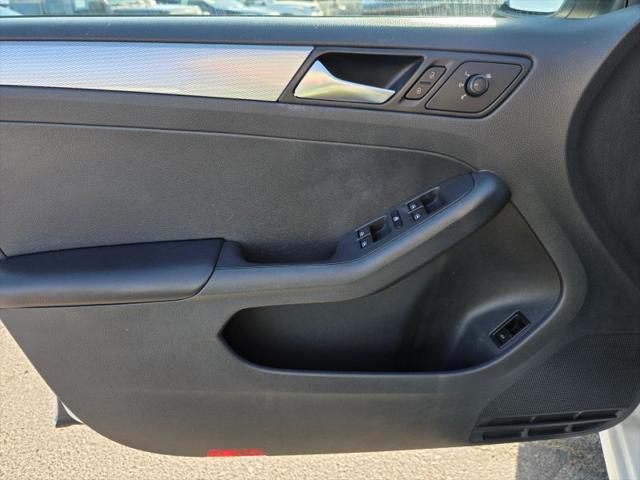 2015 Volkswagen Jetta 1.8T SE