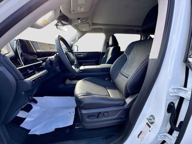 2026 INFINITI QX80 LUXE
