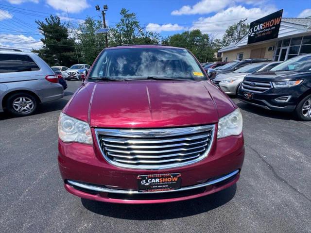 2013 Chrysler Town & Country Limited