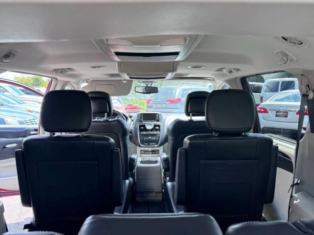 2013 Chrysler Town & Country Limited