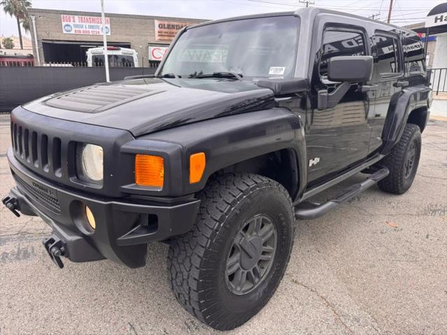 2006 HUMMER H3 Base
