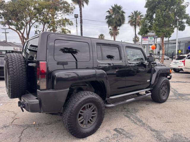 2006 HUMMER H3 Base