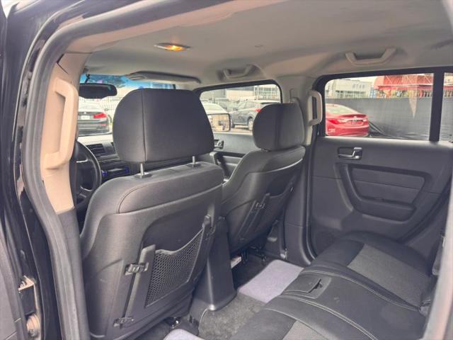 2006 HUMMER H3 Base