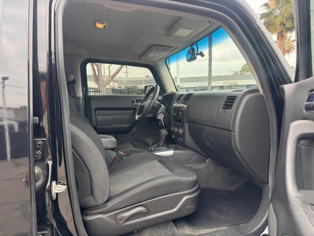 2006 HUMMER H3 Base