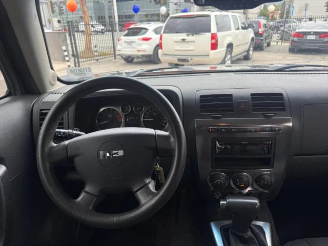 2006 HUMMER H3 Base
