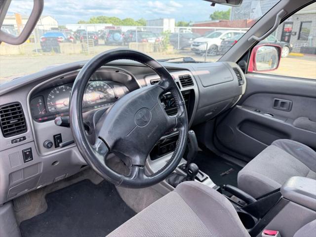 2002 Toyota 4Runner SR5 V6