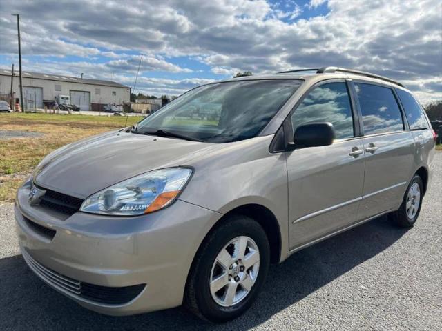 2005 Toyota Sienna LE