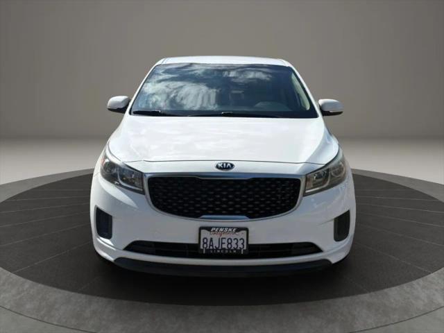 2017 Kia Sedona LX