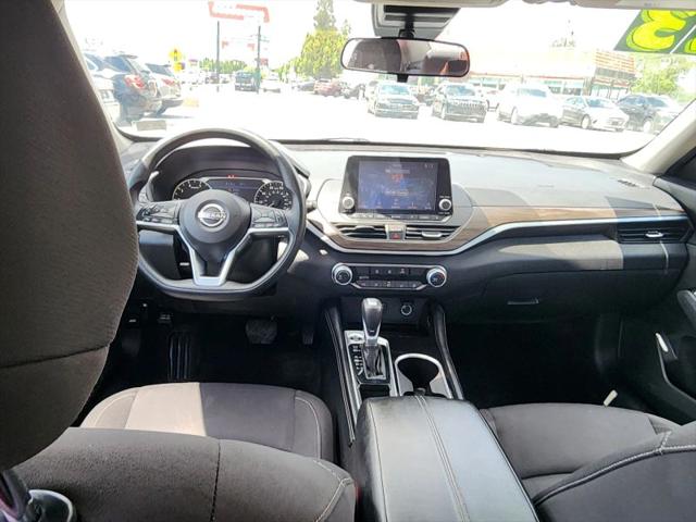2023 Nissan Altima SV FWD