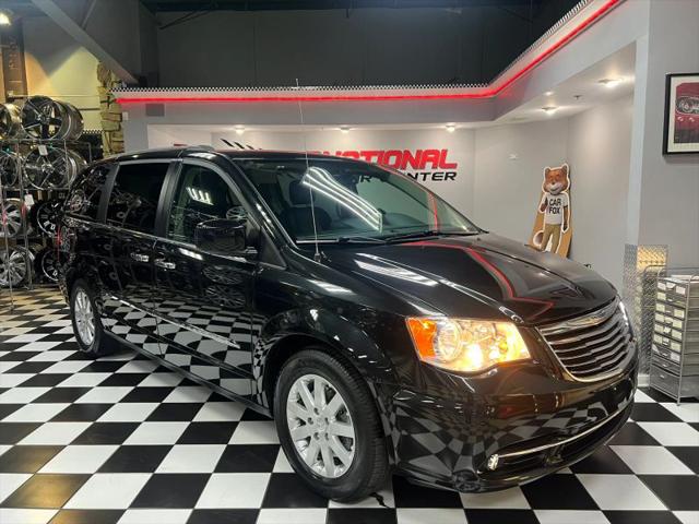 2016 Chrysler Town & Country Touring for sale in Lombard, IL