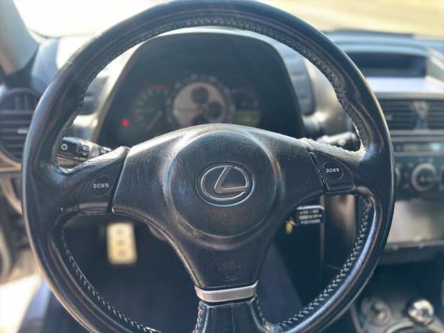 2003 Lexus IS 300 300