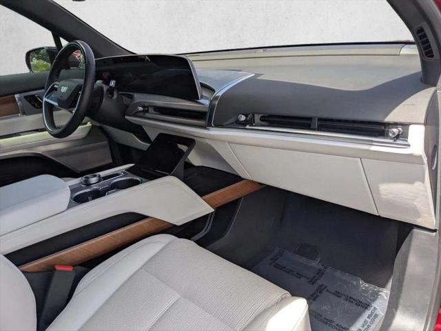 2026 Cadillac iQ Luxury