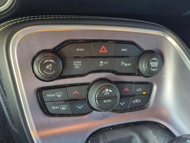 2016 Dodge Challenger R/T Scat Pack