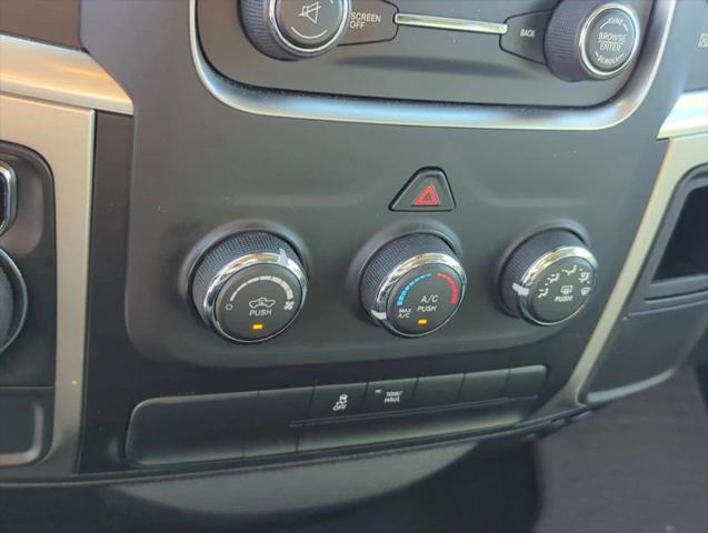 2016 Ram 1500 SLT