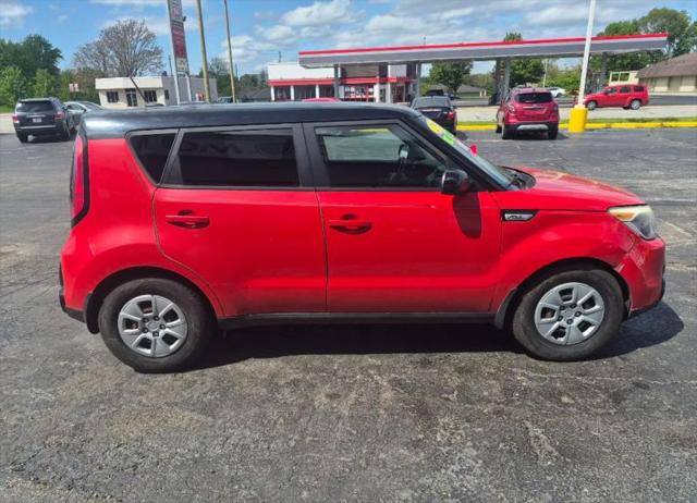2016 Kia Soul +