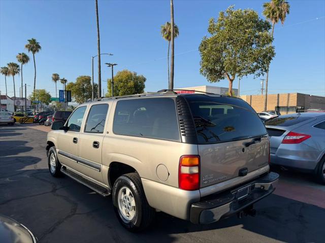 2002 Chevrolet Suburban LS