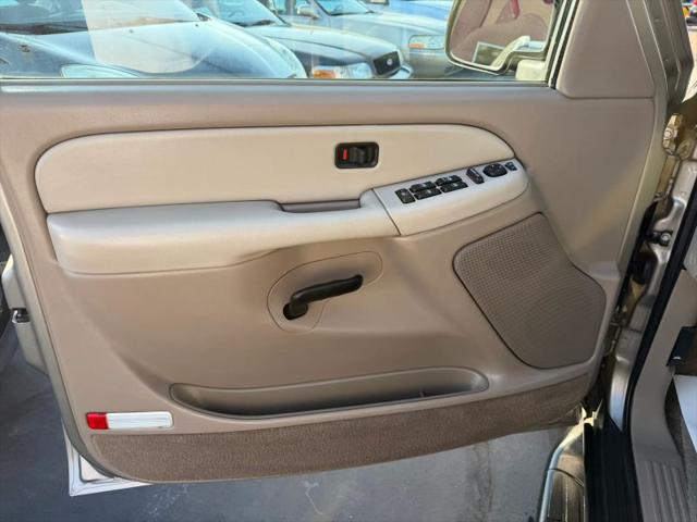 2002 Chevrolet Suburban LS