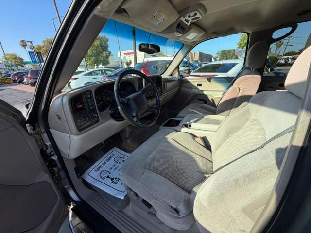 2002 Chevrolet Suburban LS