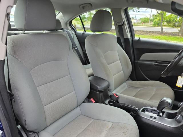 2012 Chevrolet Cruze 1LT