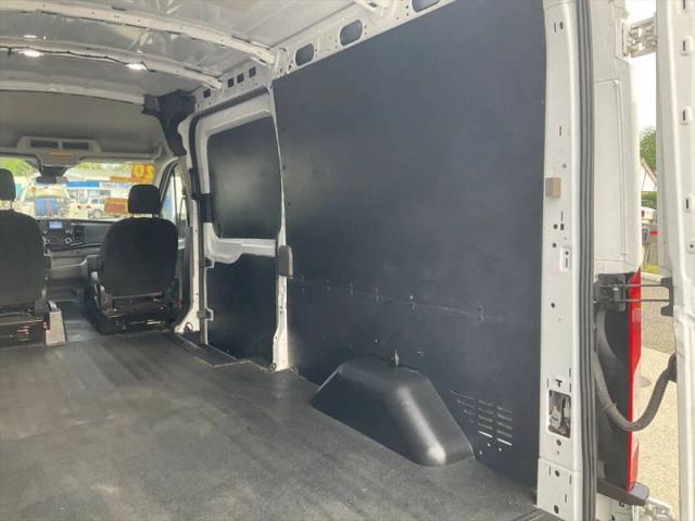 2020 Ford Transit Cargo Van Medium Roof w/LWB