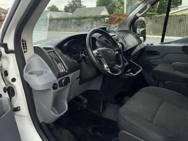 2017 Ford Transit w/60/40 Side Door w/RWB
