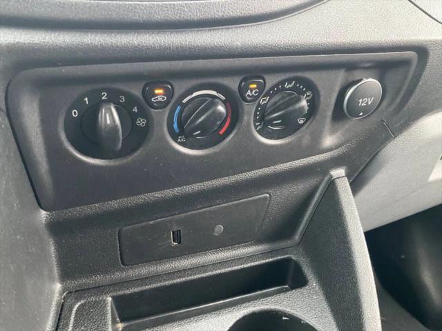 2017 Ford Transit w/60/40 Side Door w/RWB