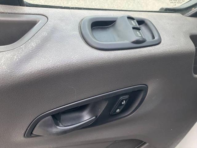 2021 Ford Transit Cargo Van Medium Roof w/LWB