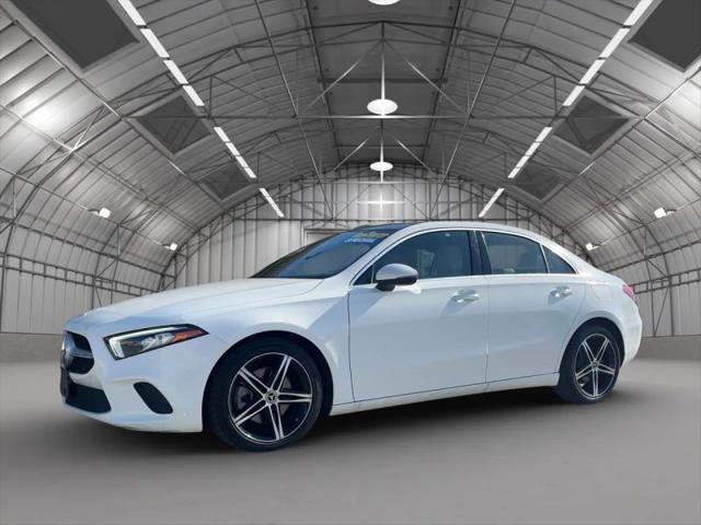 2022 Mercedes-Benz A 220 A 220