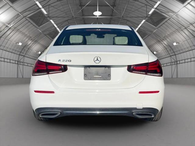 2022 Mercedes-Benz A 220 A 220